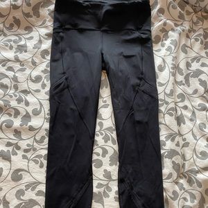 Lululemon On Pace Tight 25” Size 6